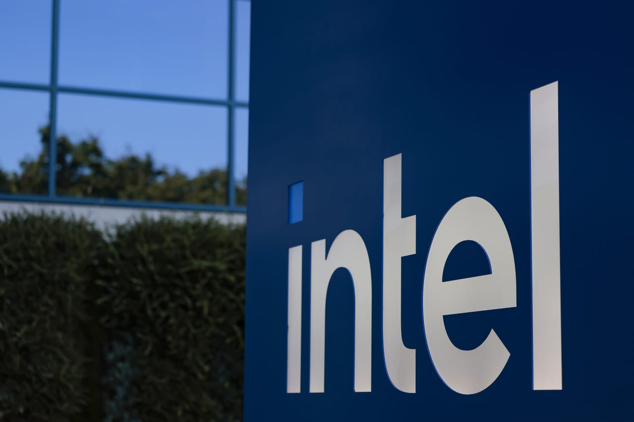 Why Intel’s stock is sinking toward its worst drop in two years — MarketWatch